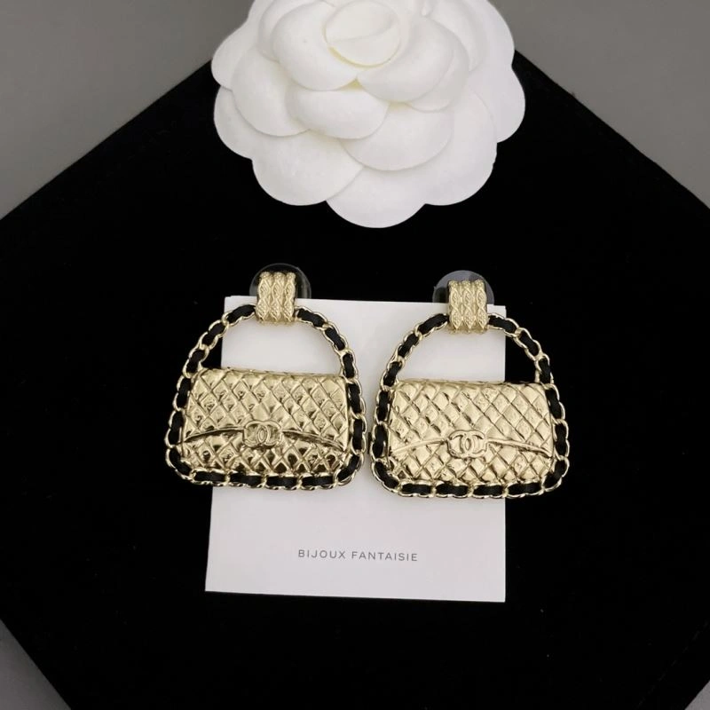 Chanel Earrings GoodFit 228004