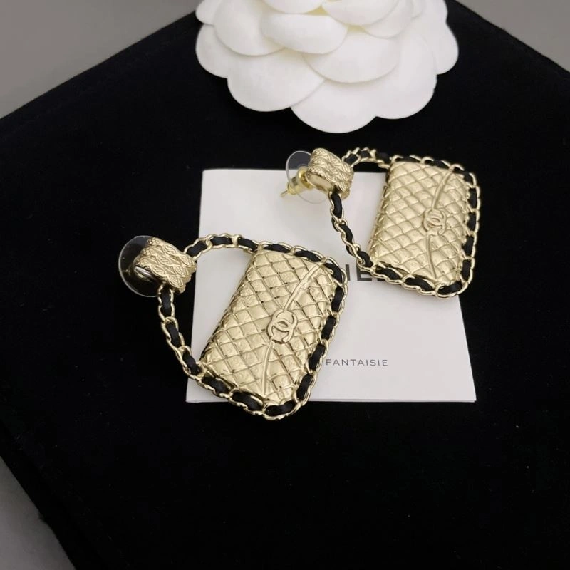 Chanel Earrings GoodFit 228004