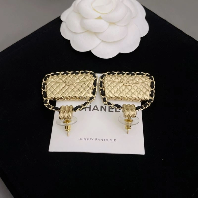 Chanel Earrings GoodFit 228004