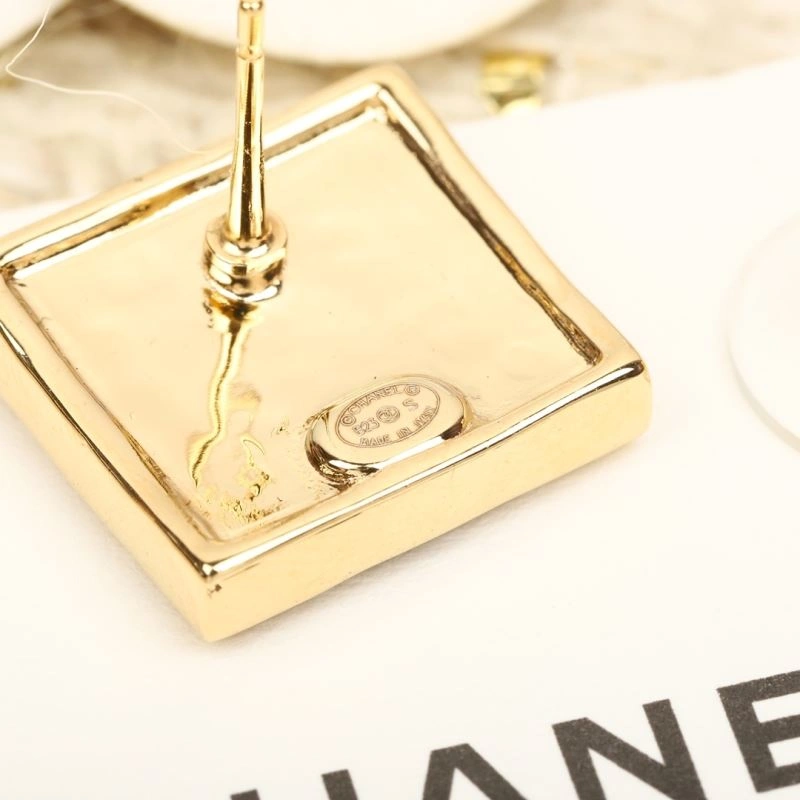 Chanel Earrings Supportive 227988