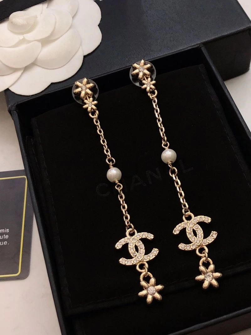 Refined Chanel Earrings 227995