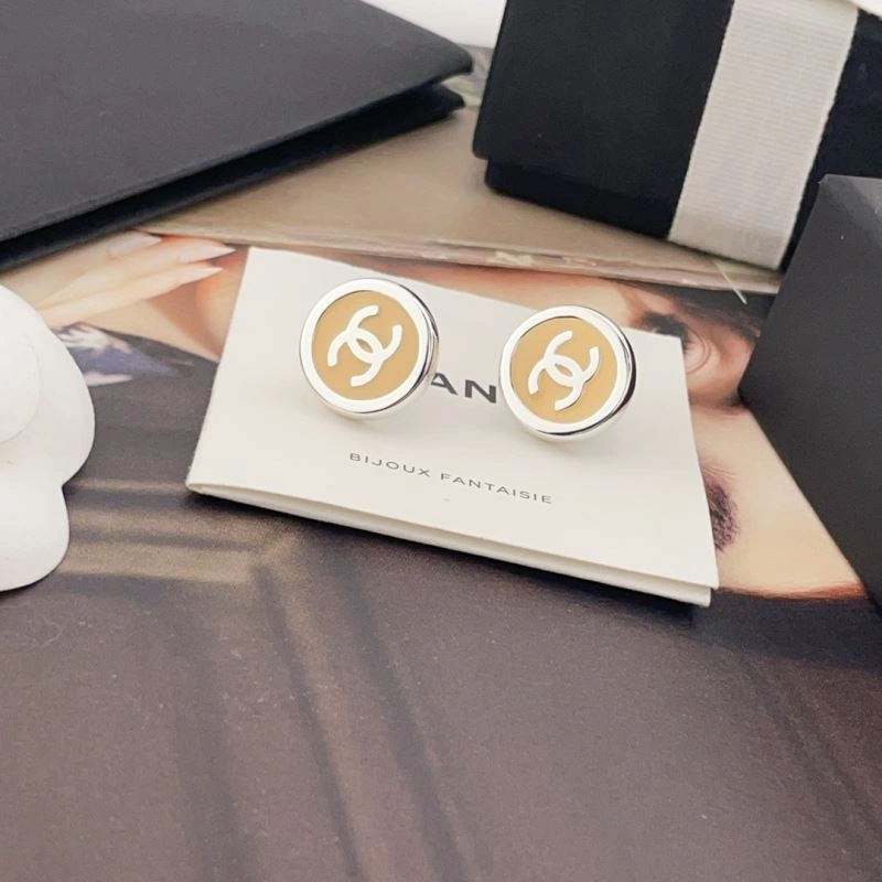 Affordable Chanel Earrings 228102