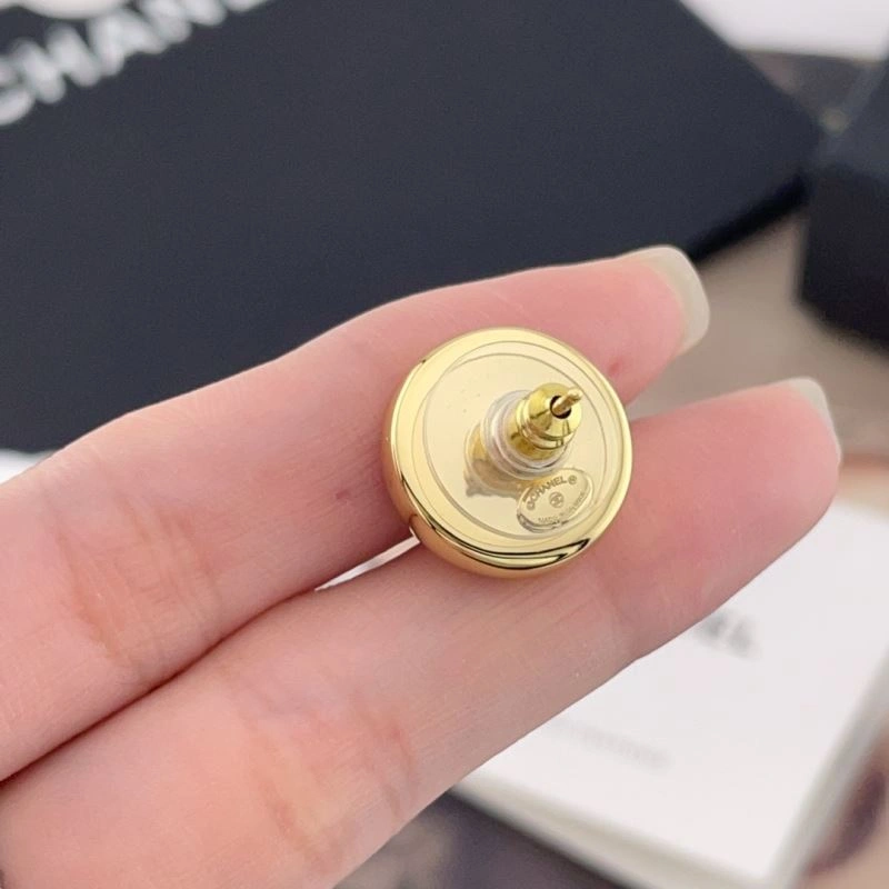 Affordable Chanel Earrings 228102