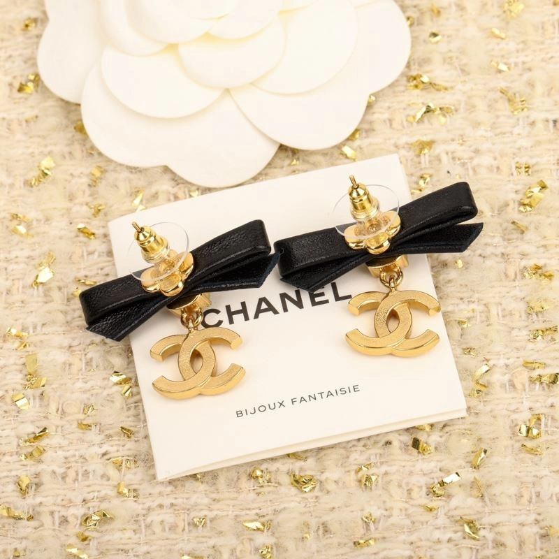 Popular Chanel Earrings 227982