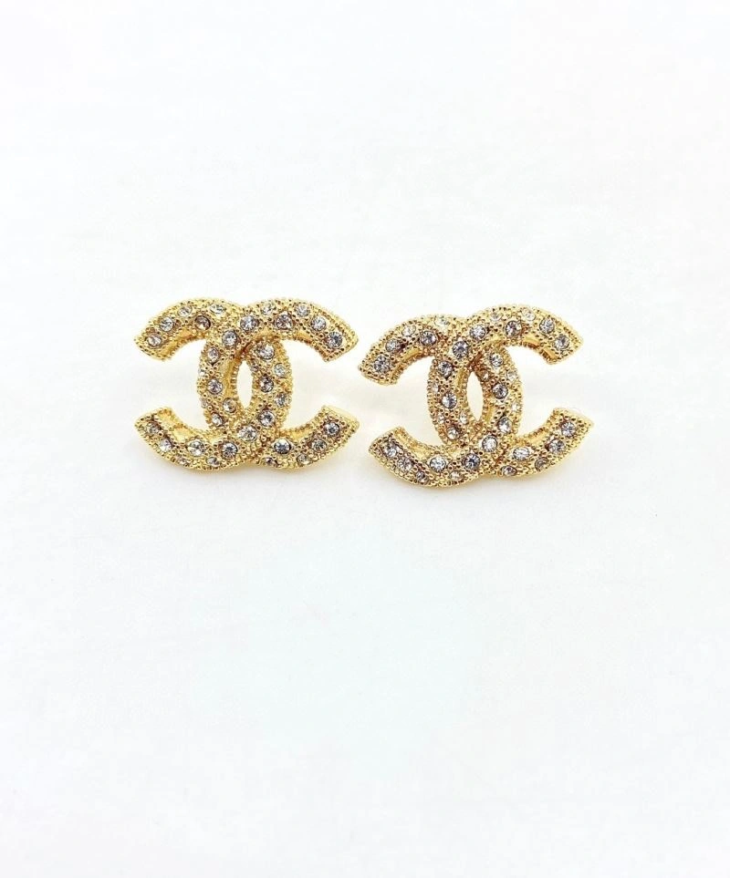 Versatile Chanel Earrings 228014