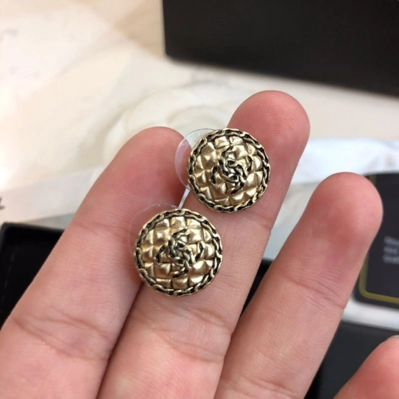 Chanel Earrings Reliable 227980