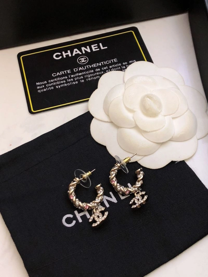 Chanel Earrings Sleek 227967