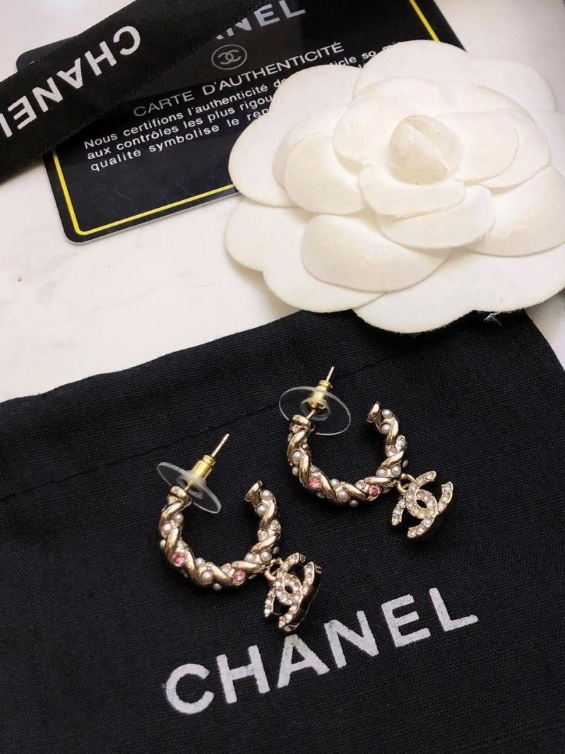 Chanel Earrings Sleek 227967