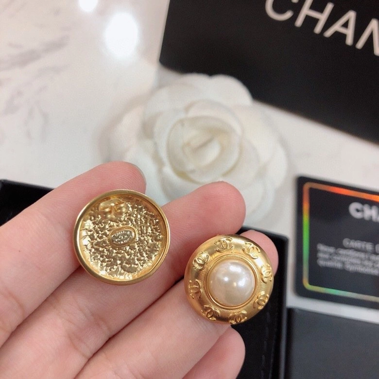 Chanel Earrings SmoothTexture 227993