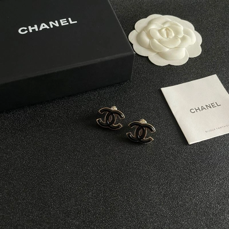 Chanel Earrings Minimalist 227950
