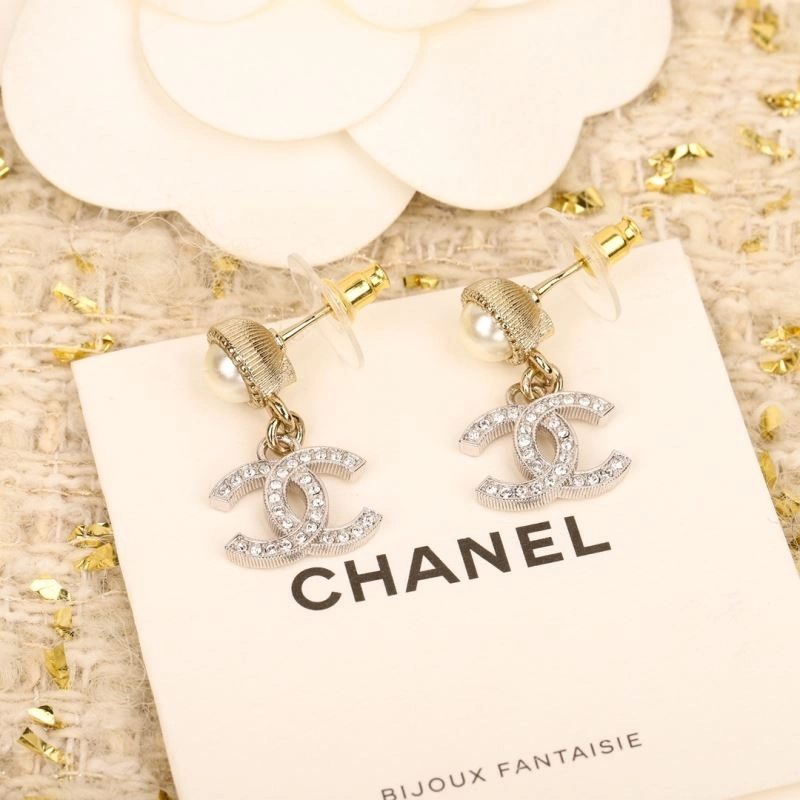Unique Chanel Earrings 227945