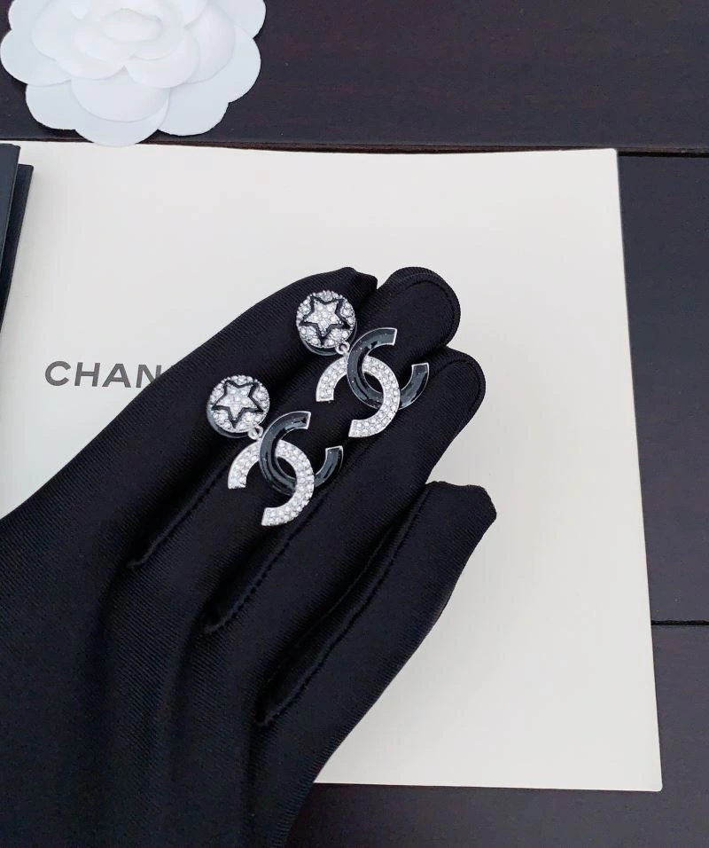 Chanel Earrings Attractive 228005