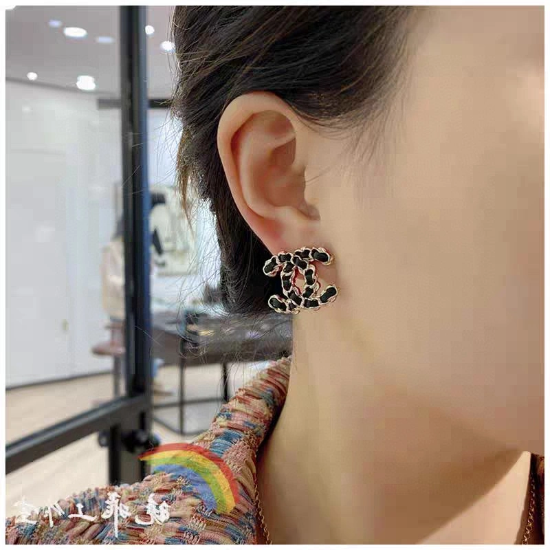 Chanel Earrings Affordable 227936