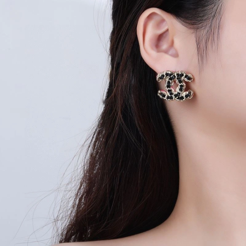 Chanel Earrings Affordable 227936