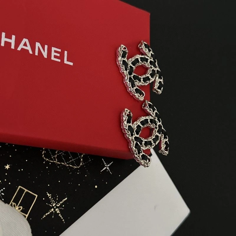 Chanel Earrings Affordable 227936