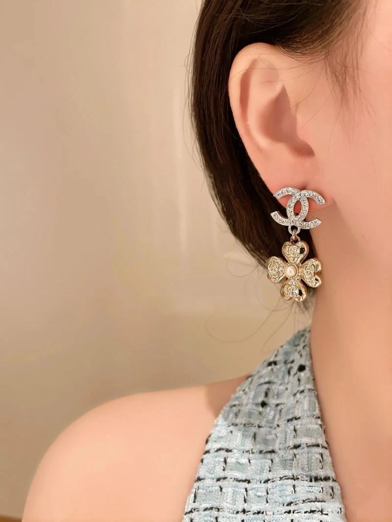 Premium Chanel Earrings 227933