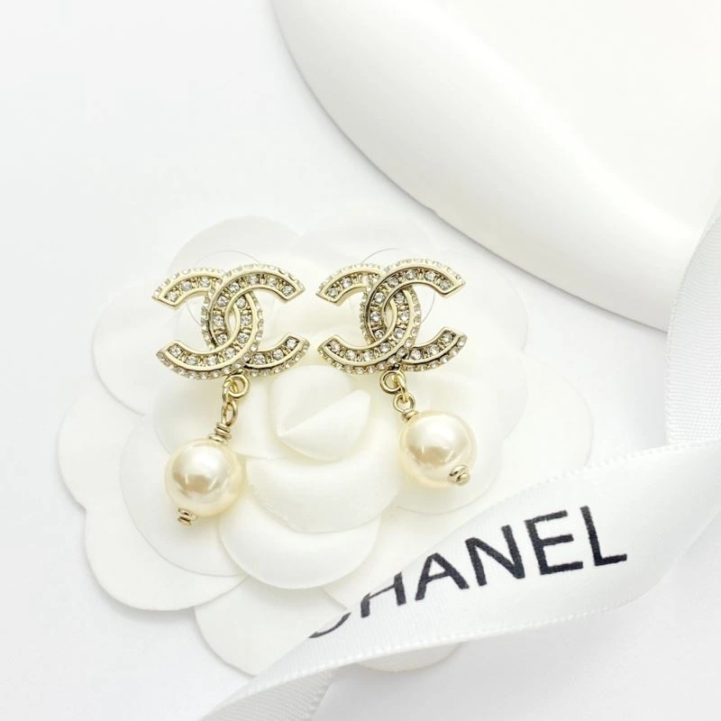 Breathable Chanel Earrings 227935