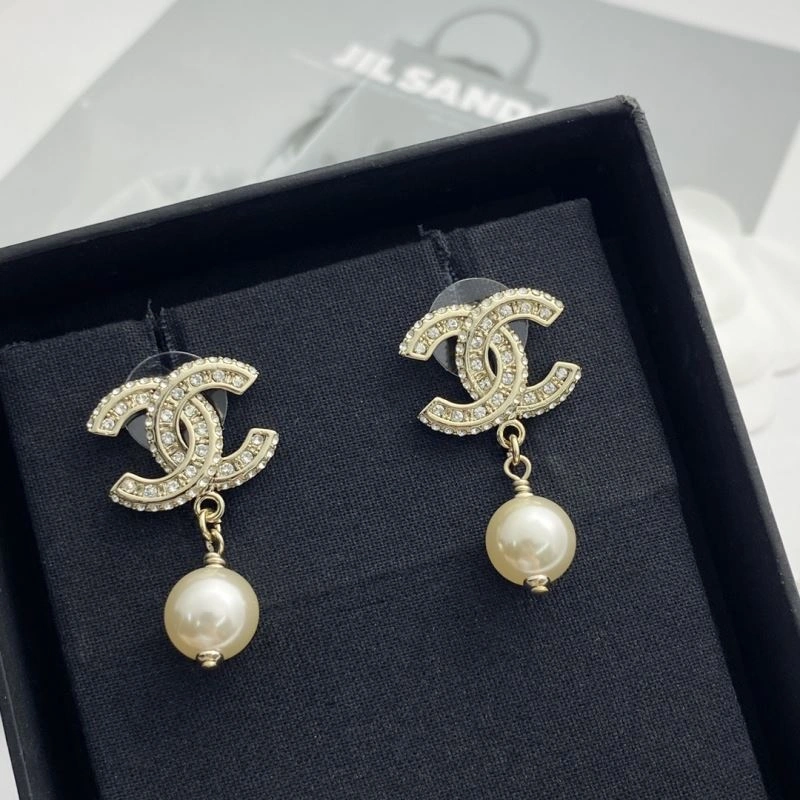Breathable Chanel Earrings 227935