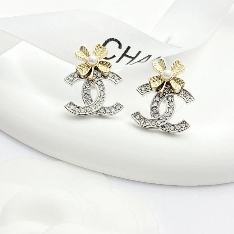 Chanel Earrings Affordable 227940