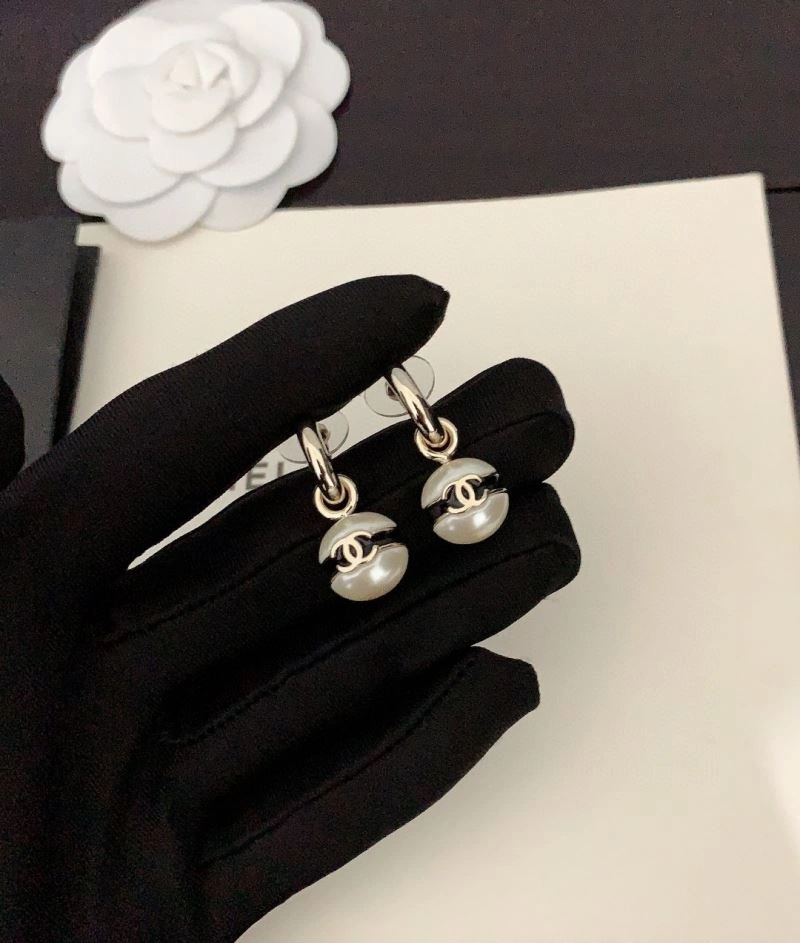 Chanel Earrings WaterResistant 227939