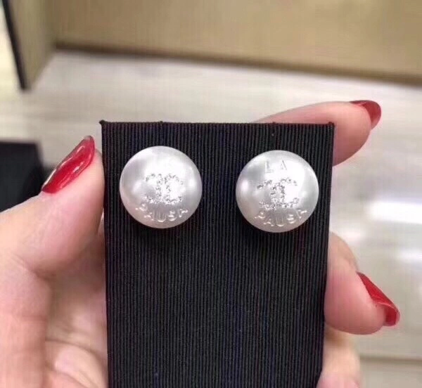 Chanel Earrings Resilient 227934