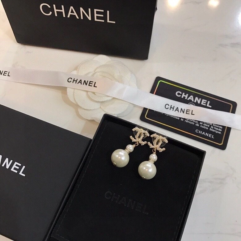 Timeless Chanel Earrings 227938