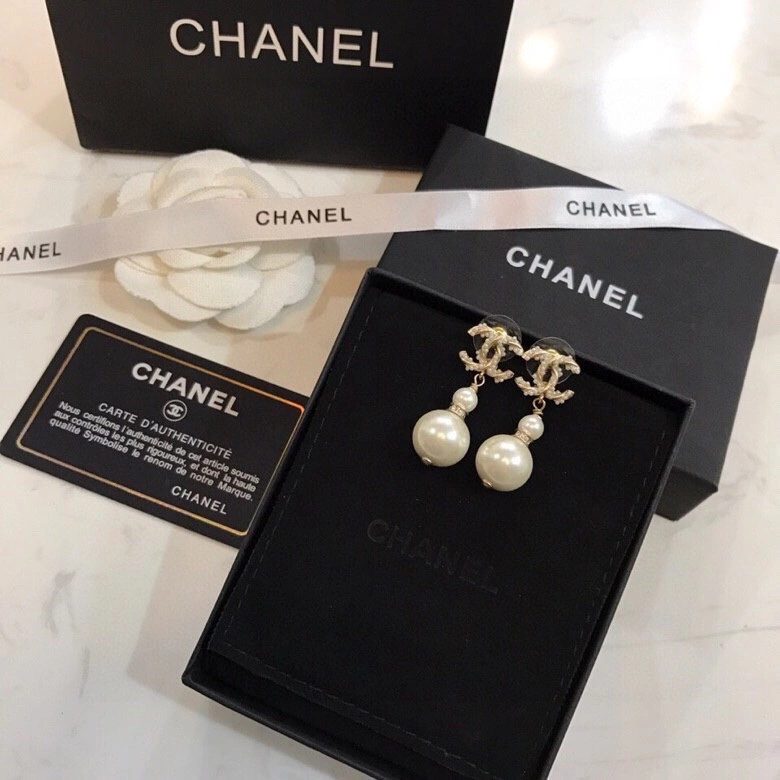 Timeless Chanel Earrings 227938