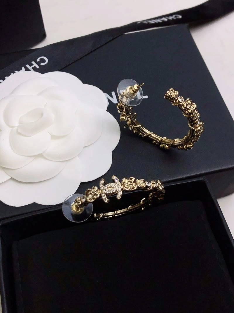 Youthful Chanel Earrings 228000