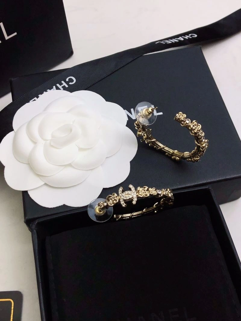 Youthful Chanel Earrings 228000