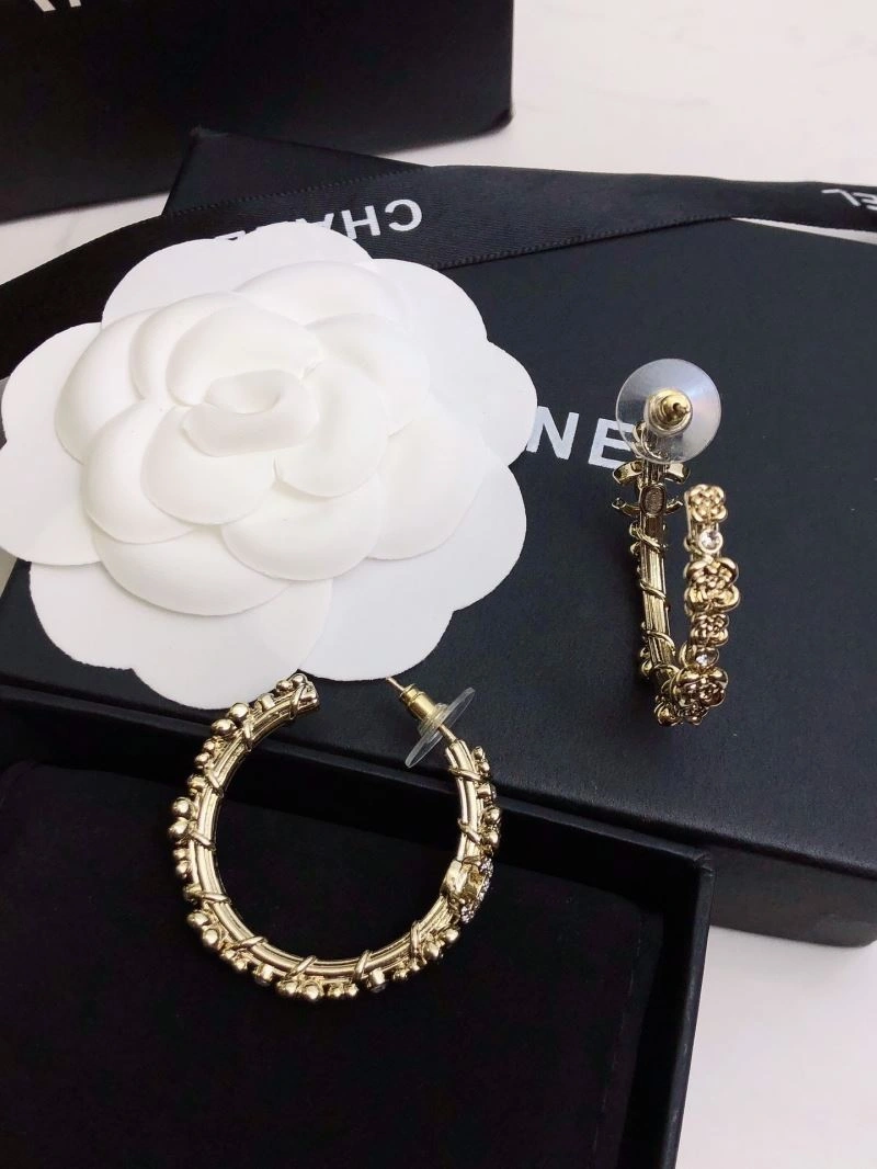 Youthful Chanel Earrings 228000