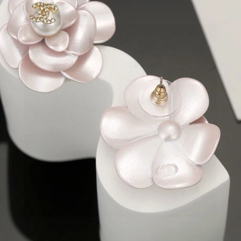 Chanel Earrings Lightweight 227907
