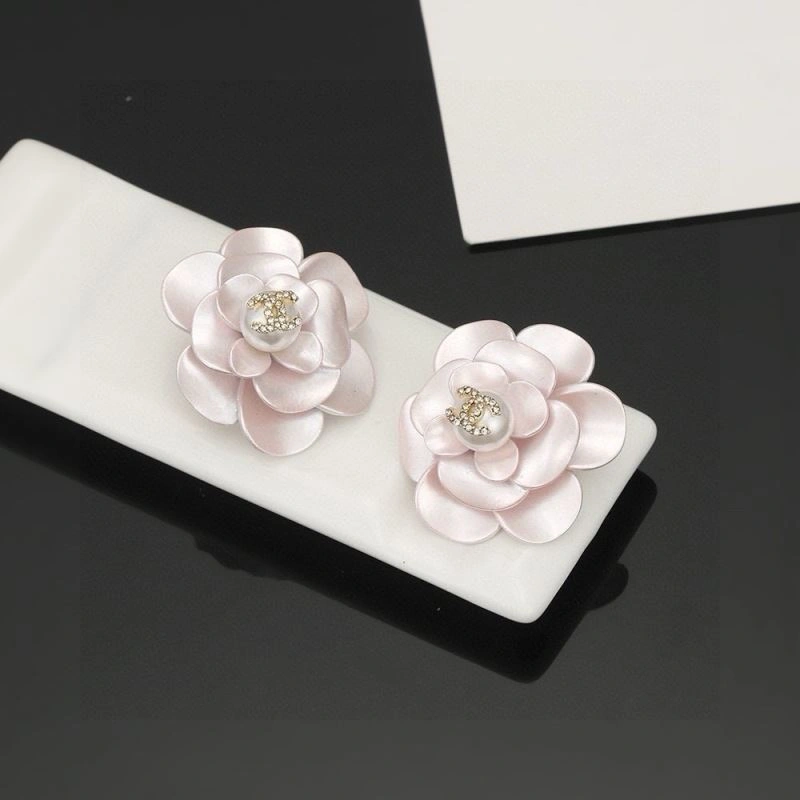 Chanel Earrings Lightweight 227907