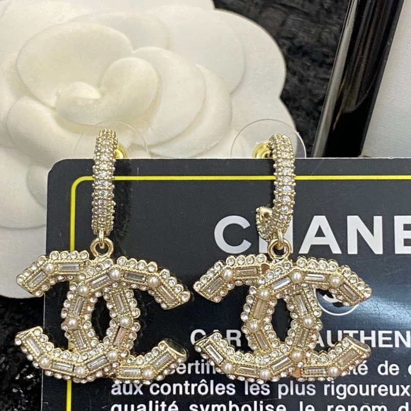 Chanel Earrings FreshLook 227905