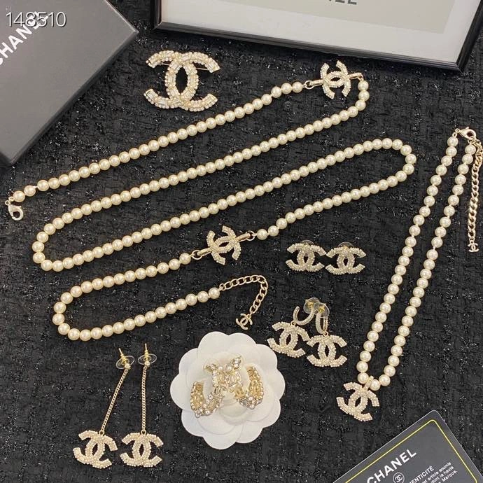 Chanel Earrings FreshLook 227905
