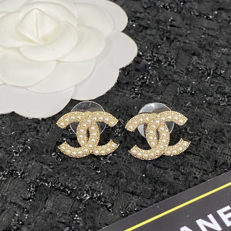 Casual Chanel Earrings 227890