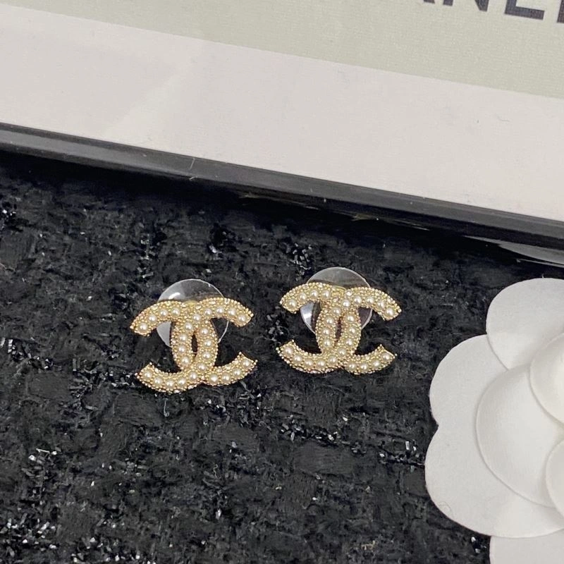 Casual Chanel Earrings 227890
