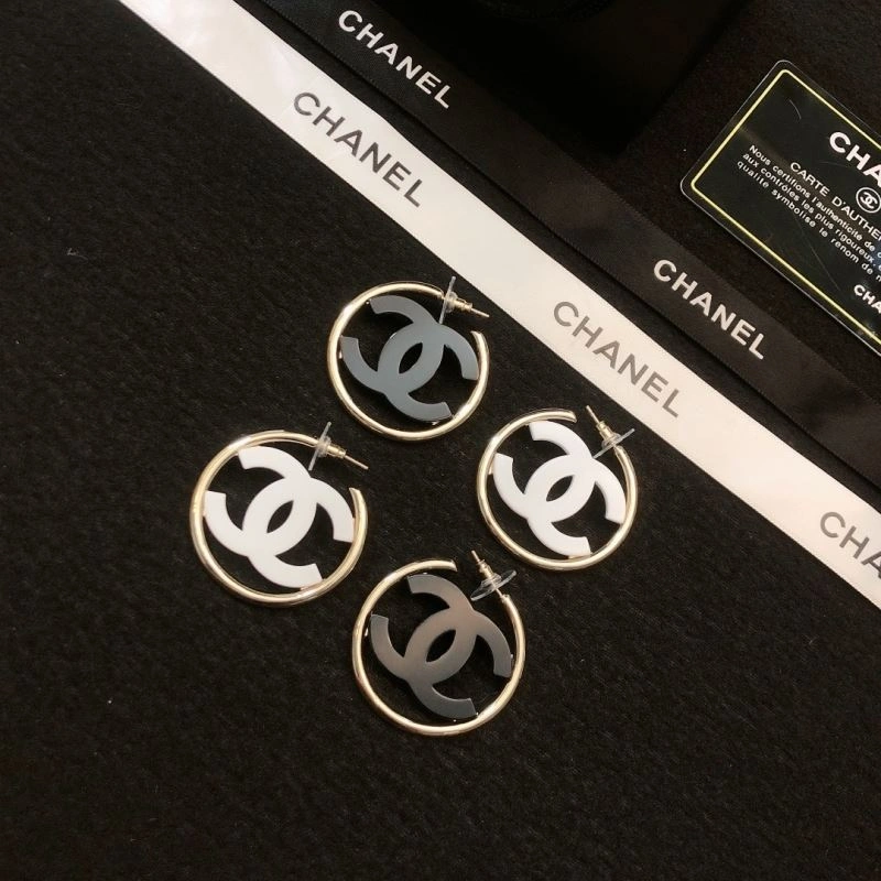 Chanel Earrings Packable 227888