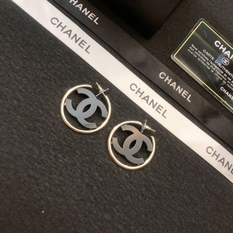 Chanel Earrings Packable 227888