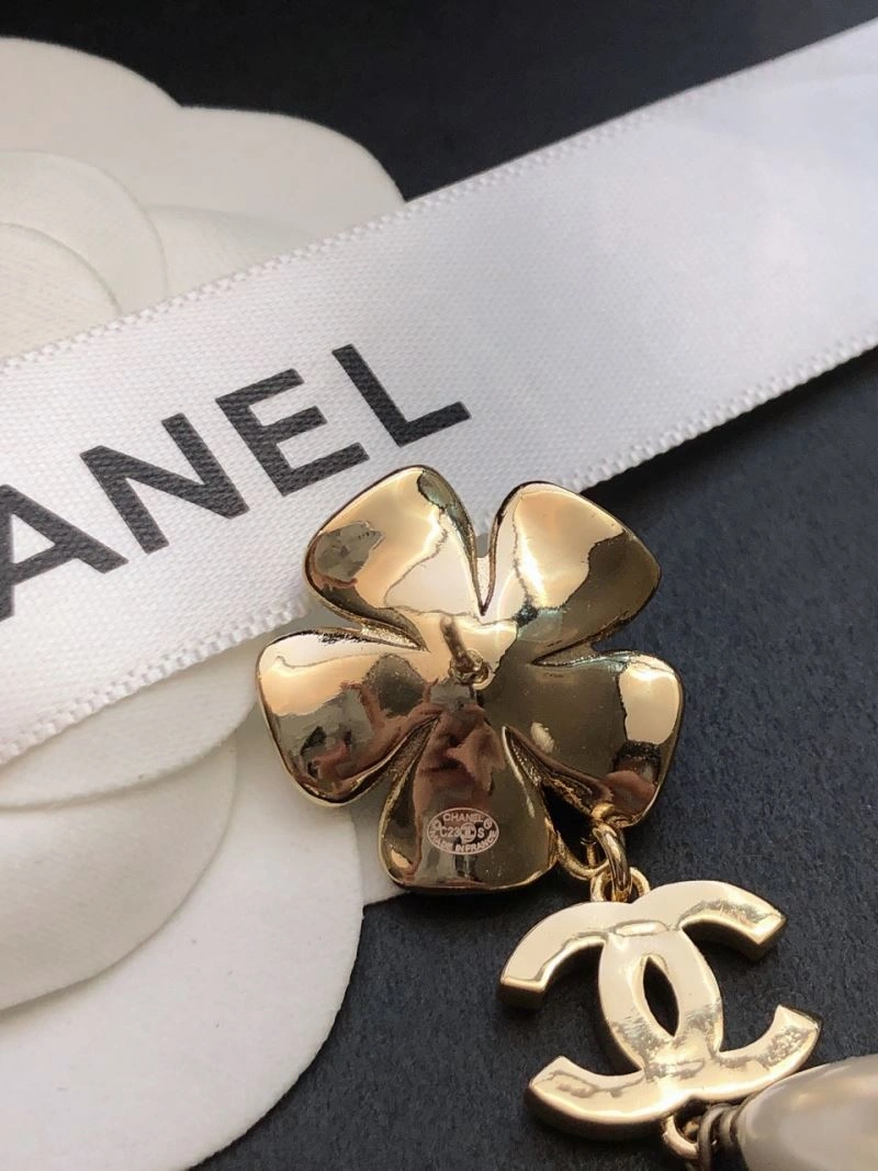 Supportive Chanel Earrings 227891