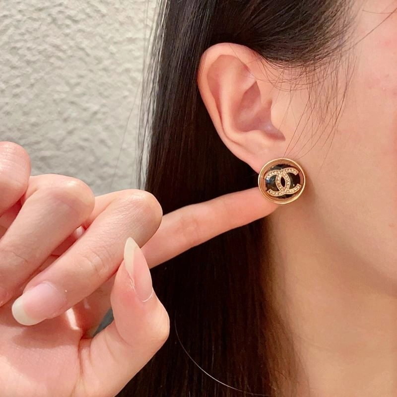Chanel Earrings UrbanChic 227886