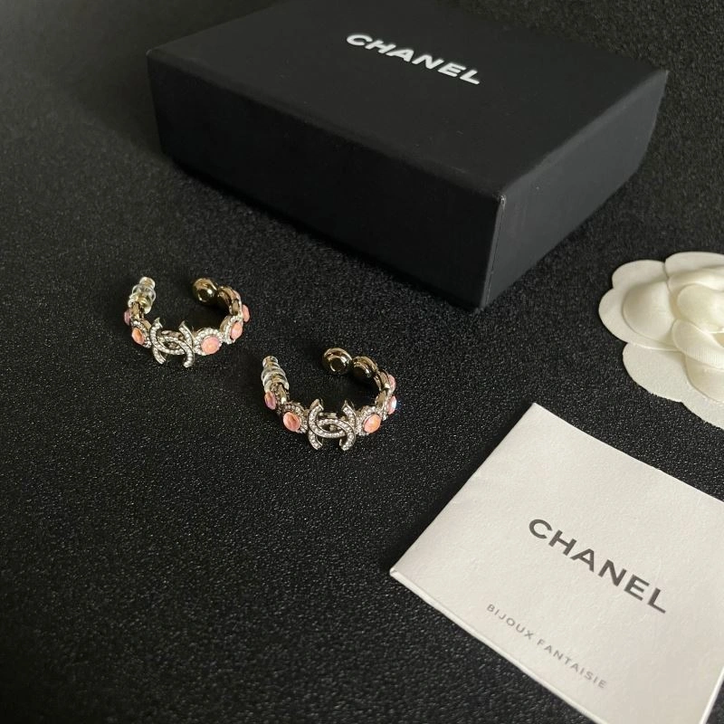 Chanel Earrings Packable 227919