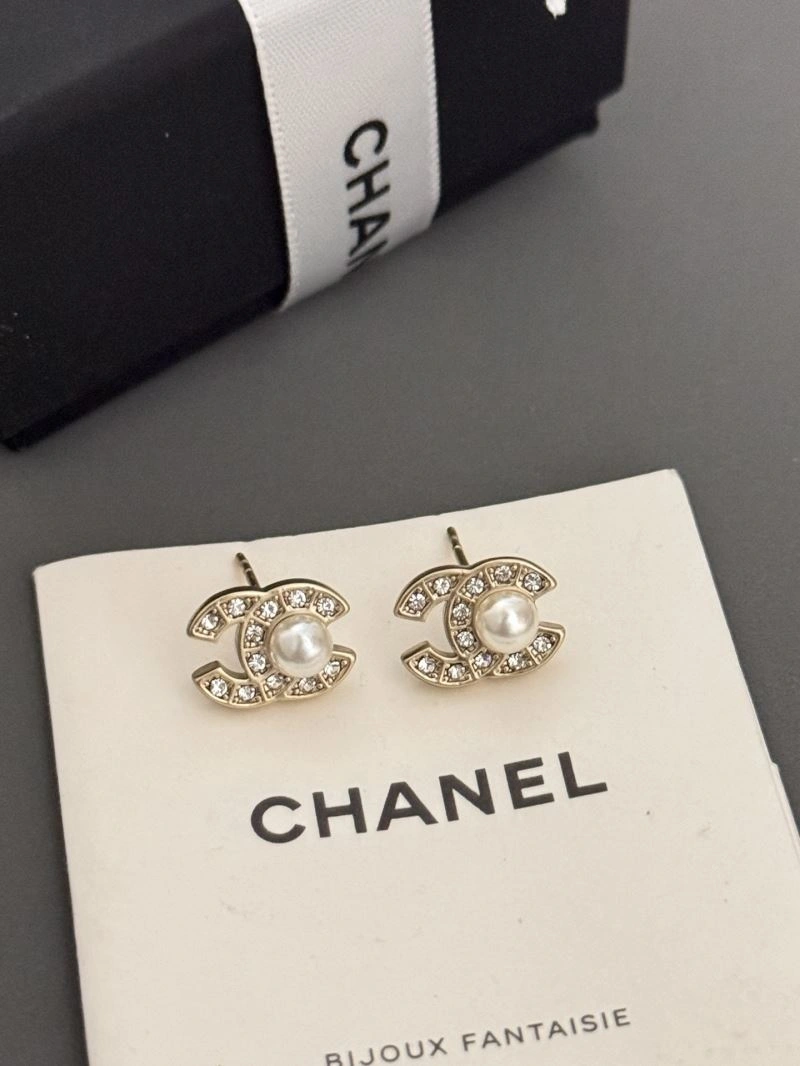 Chanel Earrings Affordable 227873