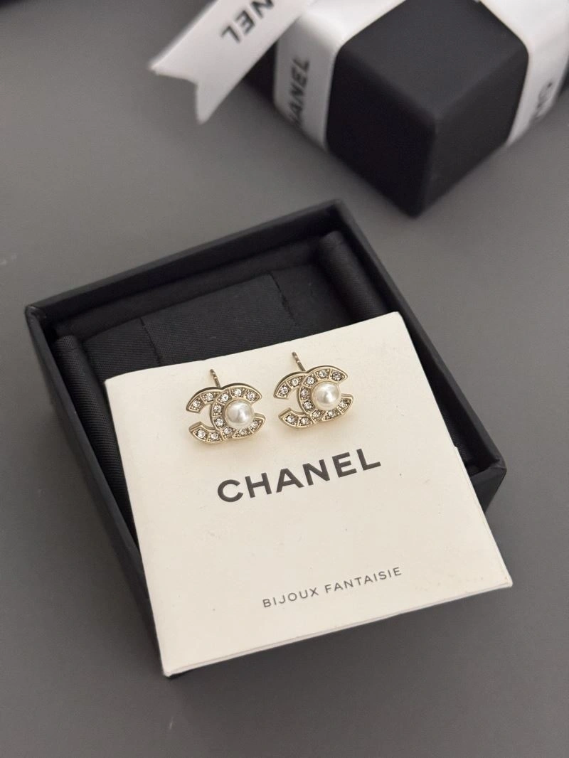 Chanel Earrings Affordable 227873