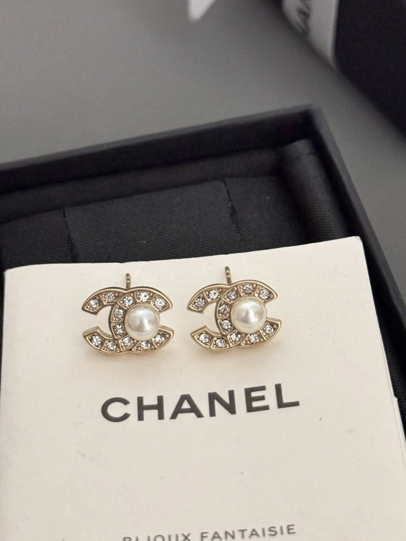 Chanel Earrings Affordable 227873