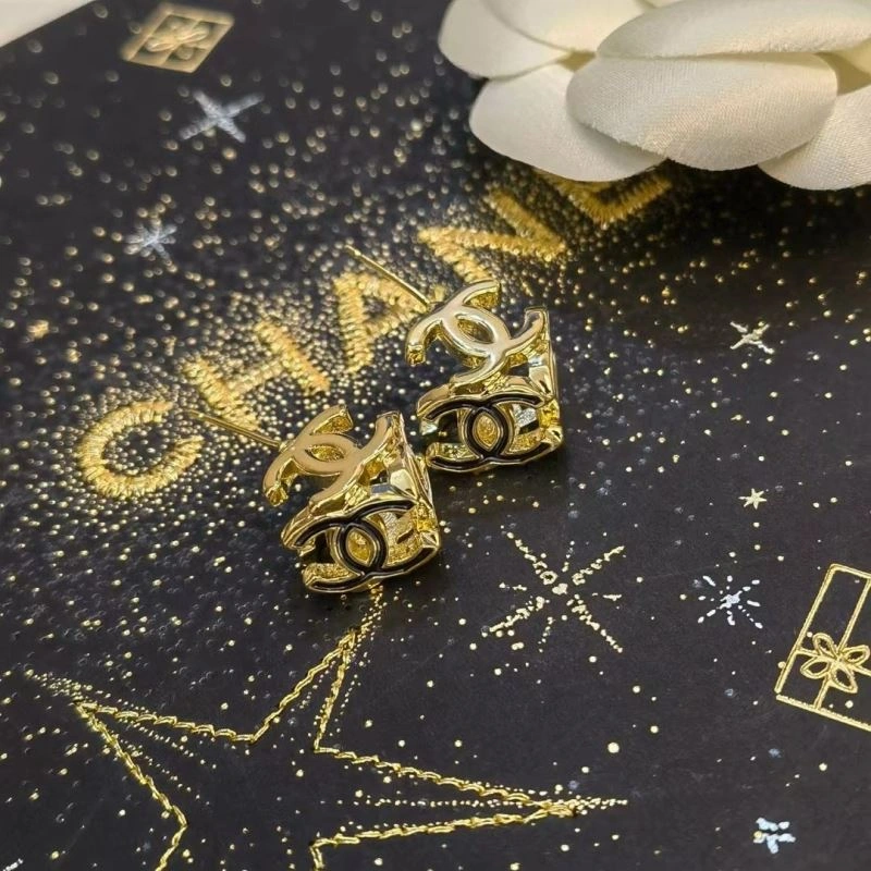 Stylish Chanel Earrings 227917