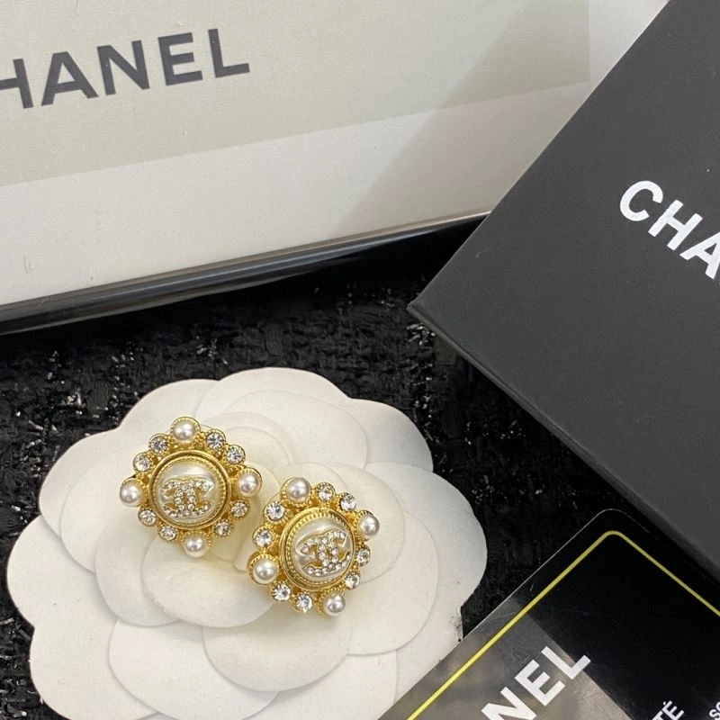 Chanel Earrings Stylish 227871