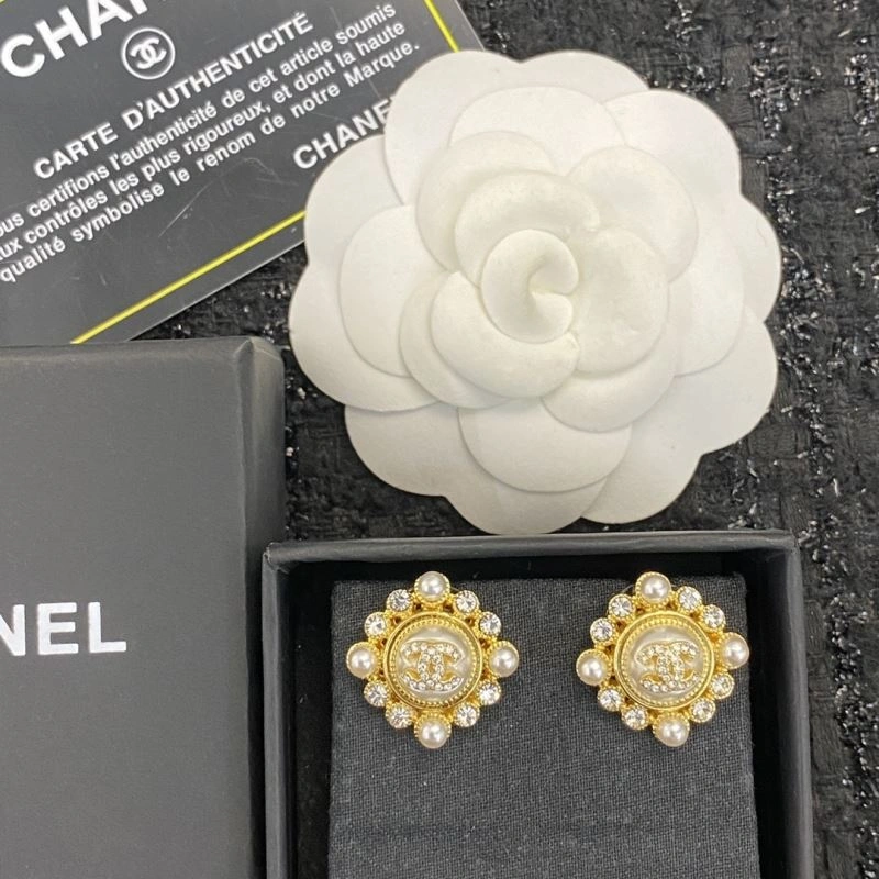 Chanel Earrings Stylish 227871