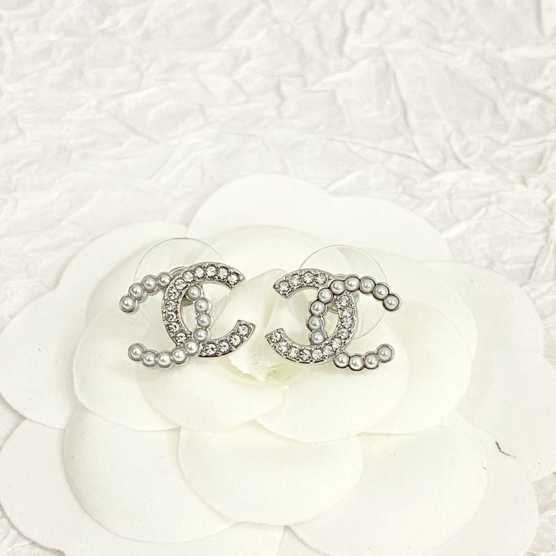 Stylish Chanel Earrings 227863