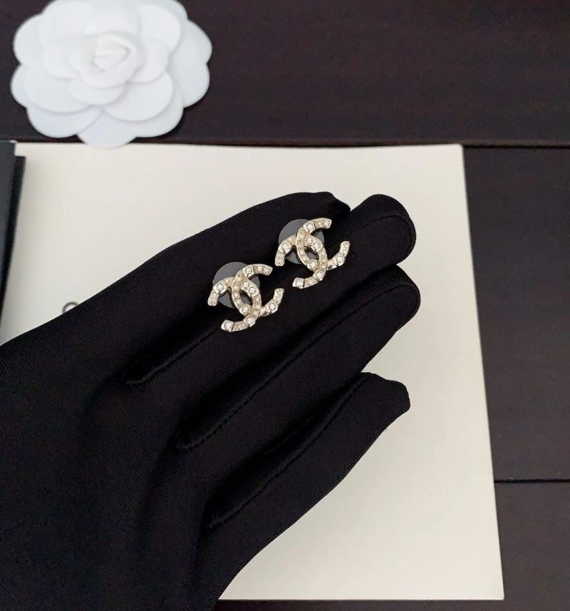 Affordable Chanel Earrings 227901