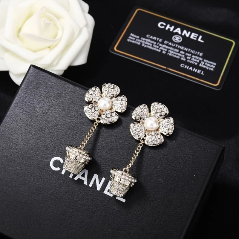Chanel Earrings FreshLook 227853
